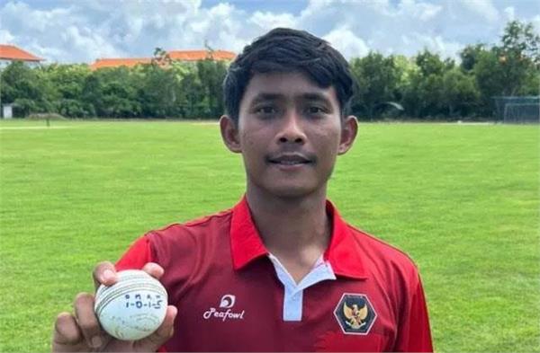 28 year old bowler creates history takes 5 wickets in 1 over