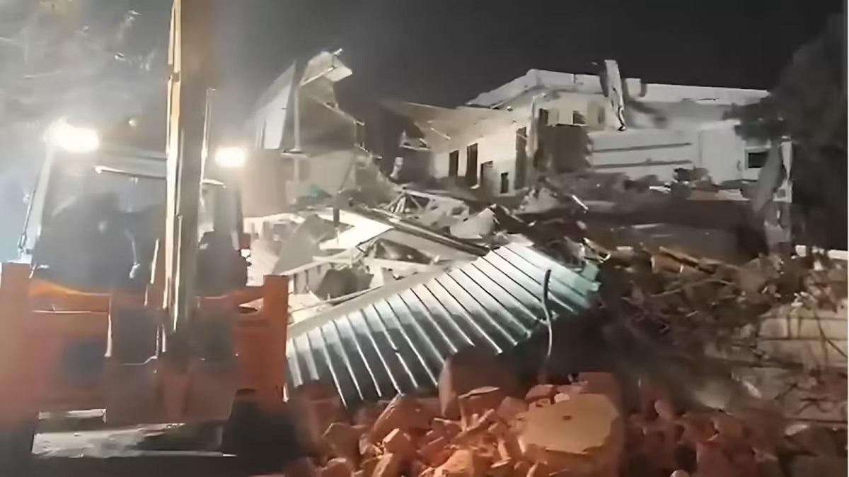 ਦਿੱਲੀ: ਕਬਜ਼ੇ ਵਿਰੋਧੀ ਮੁਹਿੰਮ ਮਗਰੋਂ ਤੁਰਕਮਾਨ ਗੇਟ ''ਤੇ ਦੁਕਾਨਾਂ ਬੰਦ, ਸੜਕਾਂ ''ਤੇ ਤਣਾਅ