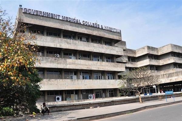 ceiling collapses at gmch 32 hospital in chandigarh