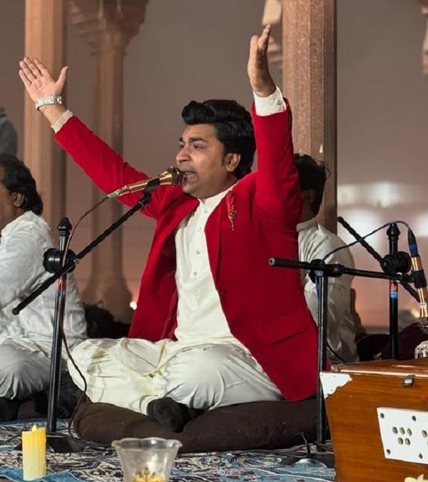 singer booked for singing song linked to imran khan