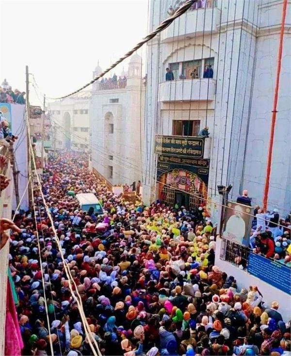 special train leave for kashi on 29th leadership of sant niranjan das maharaj ji