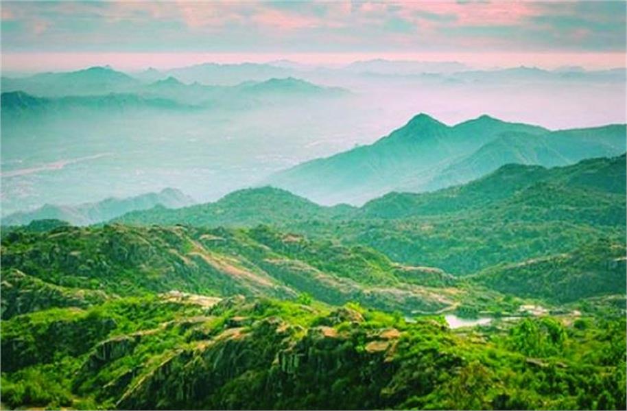 ਜੀਵਨਸ਼ੈਲੀ ਨਿਰਧਾਰਤ ਕਰਨ ’ਚ ਪਹਾੜਾਂ ਦਾ ਯੋਗਦਾਨ ਬਹੁਤ ਜ਼ਿਆਦਾ