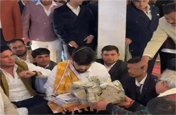 the arrival of the new year  a few heartwarming stories