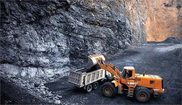 pakistan eyes usd 8 billion of annual mineral exports within a decade
