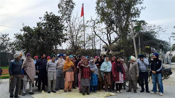 cm residence protest