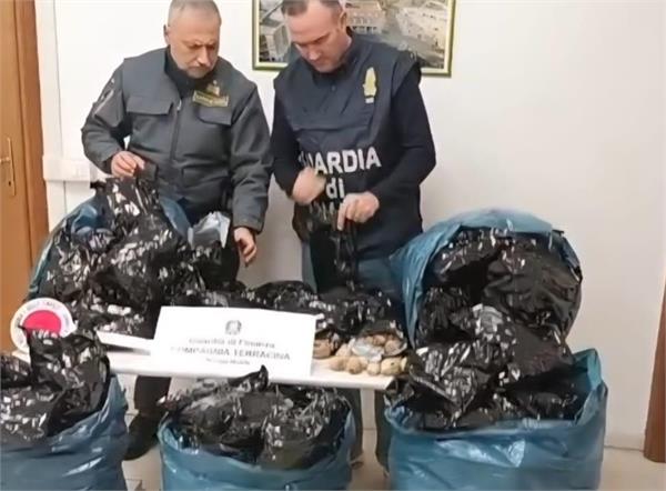 indian youth arrested in italy with 54 kg of drugs