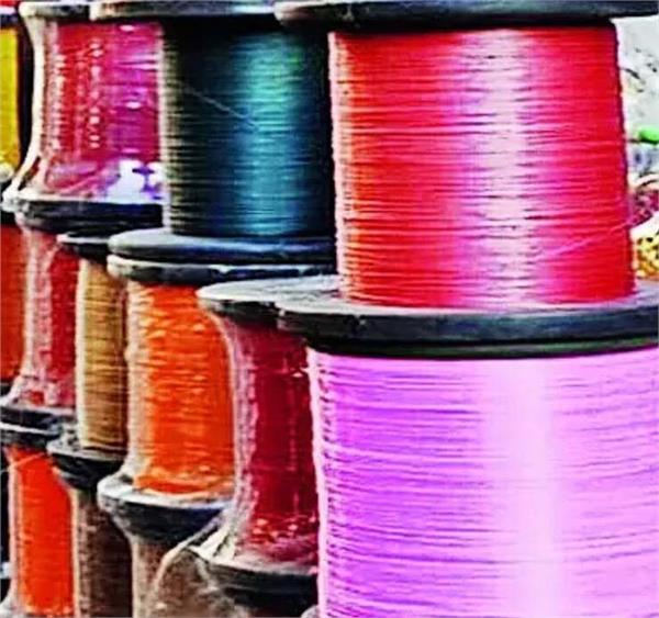 china door business at its peak in sultanpur lodhi