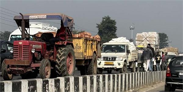 arto cracks down on rule breakers on jalandhar pathankot highway