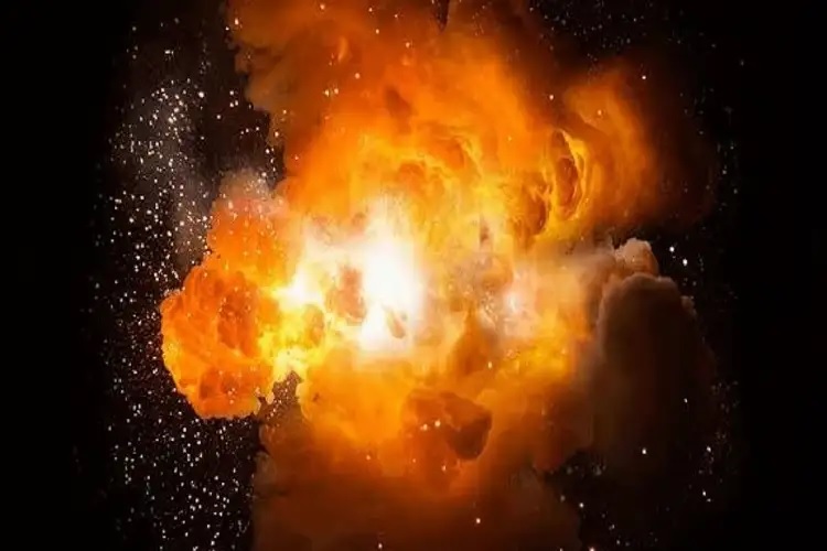 ਦਿੱਲੀ ਦੇ ਪਹਾੜਗੰਜ ਦੇ ਹੋਟਲ ''ਚ ਭਿਆਨਕ ਅੱਗ, 3 ਲੋਕ ਝੁਲਸੇ; ਇਕ ਦੀ ਹਾਲਤ ਗੰਭੀਰ