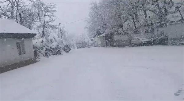 temperature falls in north india