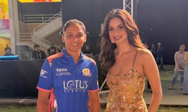 ਸਾਬਕਾ ਮਿਸ ਯੂਨੀਵਰਸ ਹਰਨਾਜ਼ ਸੰਧੂ ਨੇ ਹਰਮਨਪ੍ਰੀਤ ਨਾਲ ਸਾਂਝੀ ਕੀਤੀ ਖ਼ਾਸ ਤਸਵੀਰ, ਕਿਹਾ-'' ਚੱਕ ਦੇ ਫੱਟੇ''