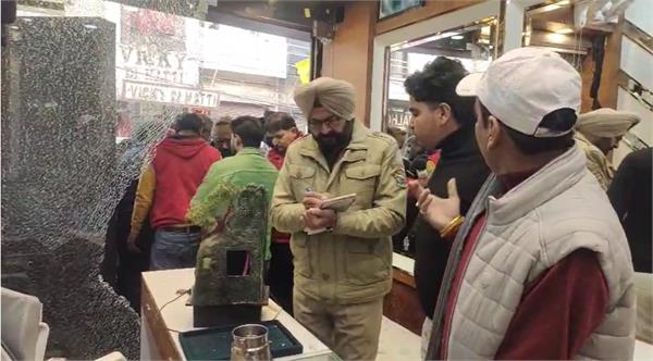 boys on a motorcycle opened fire on a goldsmith  s shop in broad daylight