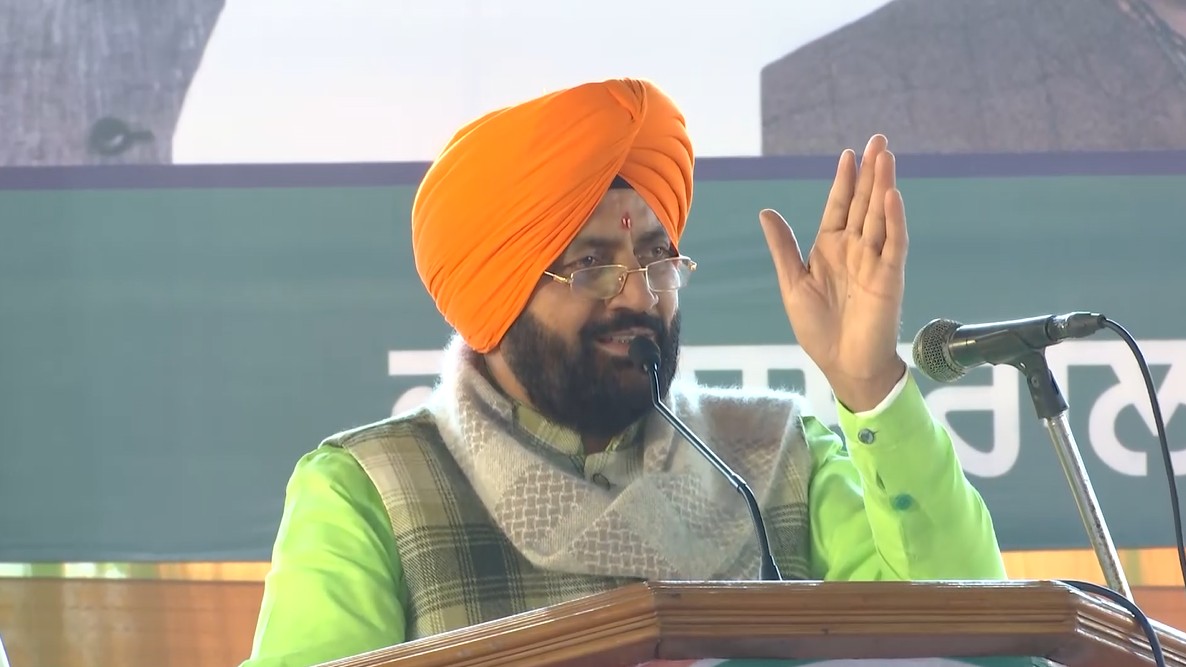 ''ਬੁਢਾਪਾ ਪੈਨਸ਼ਨ 3200₹, 500₹ ਦਾ ਸਿਲੰਡਰ...''; CM ਸੈਣੀ ਨੇ ਹਰਿਆਣਾ ਦੇ ਕੰਮ ਗਿਣਾਉਂਦਿਆਂ ਘੇਰੀ ਪੰਜਾਬ ਸਰਕਾਰ