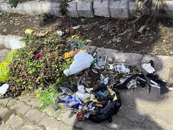 the corporation  s complaint mechanism has also become   garbage