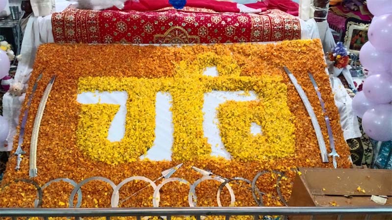 ਸ਼੍ਰੀ ਗੁਰੂ ਰਵਿਦਾਸ ਮਹਾਰਾਜ ਜੀ ਦੇ 649ਵੇਂ ਪ੍ਰਕਾਸ਼ ਉਤਸਵ ਸਬੰਧੀ ਟਾਂਡਾ ਦੇ ਗੁਰੂ ਘਰਾਂ ''ਚ ਕੀਤੀ ਗਈ ਸੁੰਦਰ ਸਜਾਵਟ