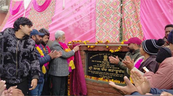 cabinet minister lays foundation stone of sihora to taragarh road
