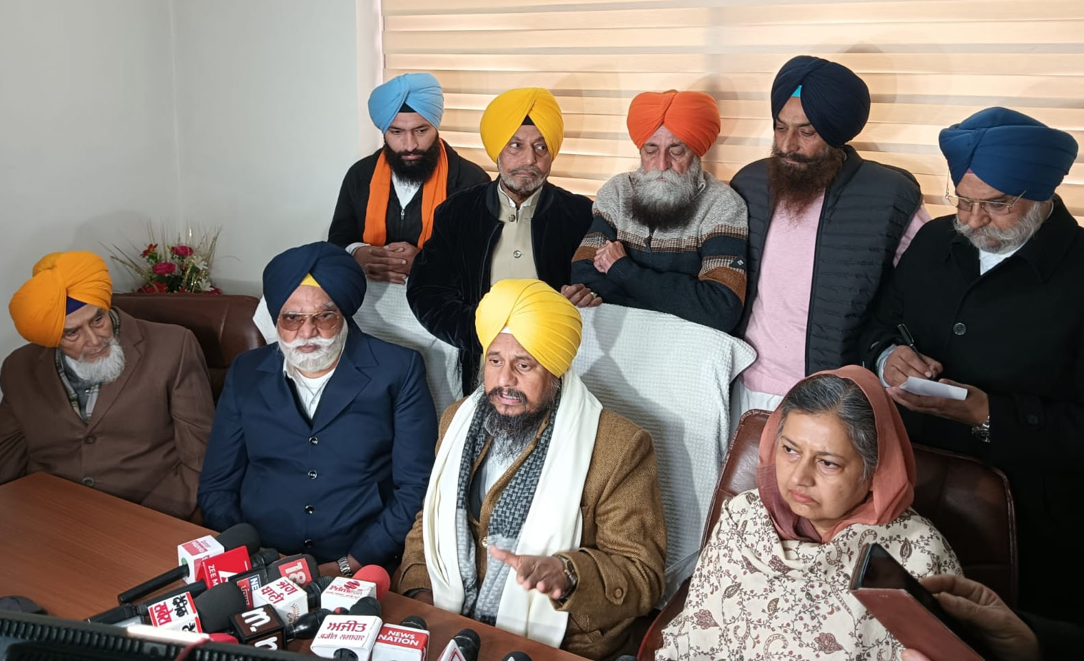 ਬਾਦਲ ਦੇ ਇਸ਼ਾਰੇ ’ਤੇ ਕੋਹਲੀ ਨੂੰ ਬਚਾਉਣ ਲਈ ਅੱਡੀ ਚੋਟੀ ਦਾ ਜ਼ੋਰ ਲਗਾ ਰਹੀ ਸ਼੍ਰੋਮਣੀ ਕਮੇਟੀ : ਗਿਆਨੀ ਹਰਪ੍ਰੀਤ ਸਿੰਘ