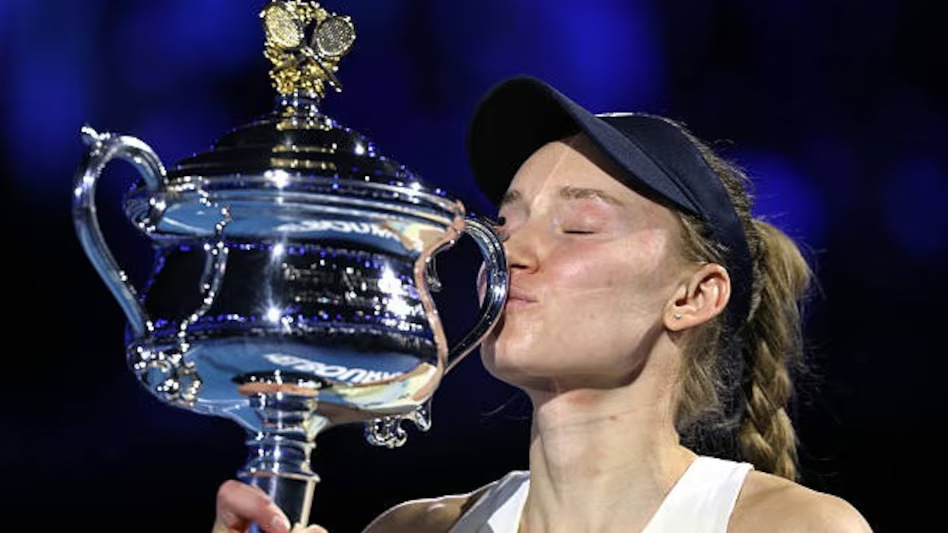 ਰਿਬਾਕਿਨਾ ਨੇ ਪਹਿਲੀ ਵਾਰ ਜਿੱਤਿਆ ਆਸਟ੍ਰੇਲੀਅਨ ਓਪਨ, ਫਾਈਨਲ ''ਚ ਦੁਨੀਆ ਦੀ ਨੰਬਰ-1 ਸਬਾਲੇਂਕਾ ਨੂੰ ਦਿੱਤੀ ਮਾਤ