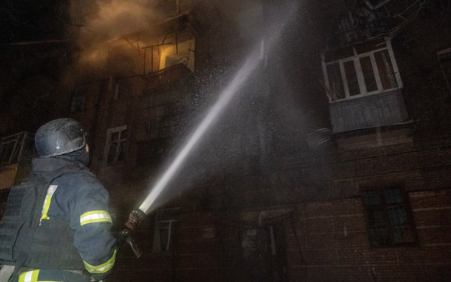 ਸ਼ਾਂਤੀ ਵਾਰਤਾ ਵਿਚਾਲੇ ਰੂਸ ਦਾ ਭਿਆਨਕ ਹਮਲਾ: ਕੀਵ ਤੇ ਖਾਰਕੀਵ ''ਚ ਮਚੀ ਤਬਾਹੀ, 1 ਦੀ ਮੌਤ ਤੇ 23 ਜ਼ਖ਼ਮੀ