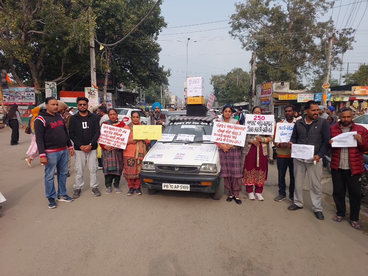 ਬੇਰੋਜ਼ਗਾਰਾਂ ਵੱਲੋਂ CM ਸਿਟੀ ਸੰਗਰੂਰ ’ਚ ਕੀਤਾ ਰੋਸ ਮਾਰਚ