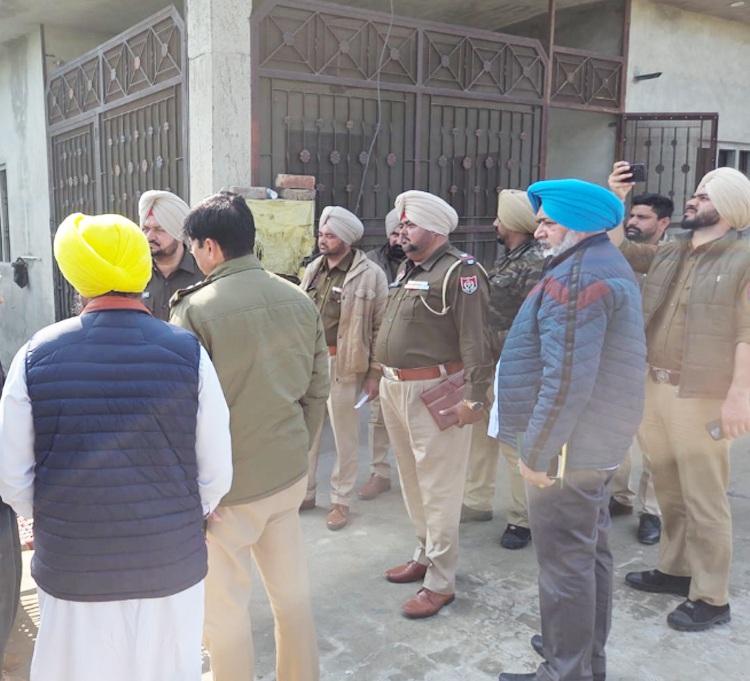 ਪੰਜਾਬ : ਘਰ ''ਚ ਧੀ ਨੂੰ ਪ੍ਰੇਮੀ ਨਾਲ ਦੇਖ ਆਪਾ ਖੋਹ ਬੈਠਾ ਪਿਓ, ਕੁੱਟ-ਕੁੱਟ ਮਾਰ ''ਤਾ ਮੁੰਡਾ