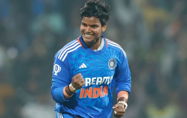 ਦੀਪਤੀ ਸ਼ਰਮਾ ਨੇ ਗੇਂਦਬਾਜ਼ੀ ਰੈਂਕਿੰਗ ''ਚ ਆਪਣਾ ਸਿਖਰਲਾ ਸਥਾਨ ਗੁਆਇਆ