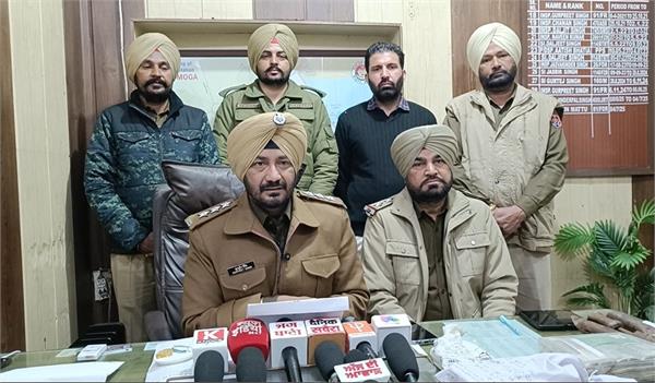 thieves arrested in moga