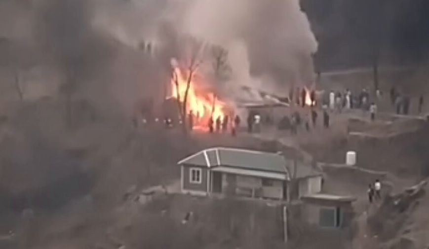 Pok ''ਚ ਲਸ਼ਕਰ ਕਮਾਂਡਰ ਦੇ ਘਰ ਅੱਗ ਲੱਗੀ, ਅੱਤਵਾਦੀ ਦੀ ਪਤਨੀ ਤੇ ਧੀ ਦੀ ਸੜ ਕੇ ਮੌਤ