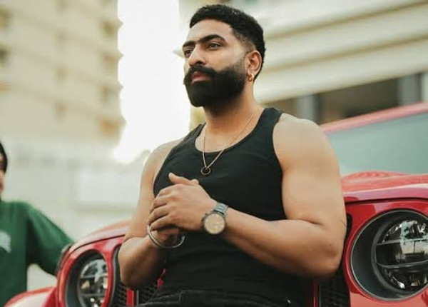 ਕਲਮ ਦੇ ਜਾਦੂਗਰ ਸ਼ੇਰਾ ਧਾਲੀਵਾਲ ਹੁਣ ਆਪਣੀ ਆਵਾਜ਼ ਨਾਲ ਜਿੱਤਣਗੇ ਦਿਲ