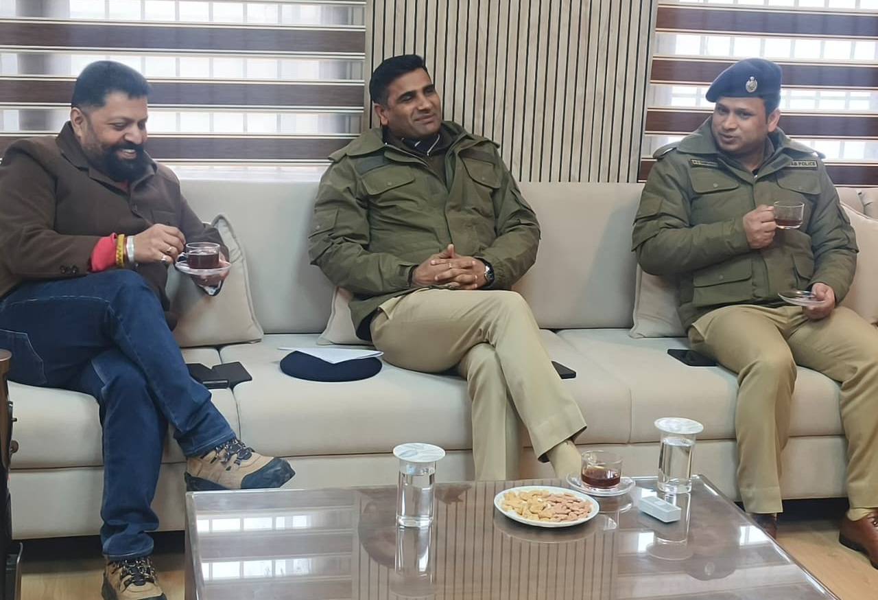 ਦੇਸ਼ ਦੀ ਸੁਰੱਖਿਆ ਨੂੰ ਸੰਨ੍ਹ ਲਾਉਣ ਵਾਲੀ ISI ਦੀ ਸਾਜ਼ਿਸ਼ ਦਾ ਕਿਵੇਂ ਹੋਇਆ ਖ਼ੁਲਾਸਾ? DIG ਚਾਹਲ ਨਾਲ ਖਾਸ ਗੱਲਬਾਤ