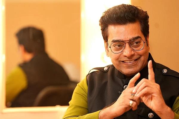 when a fool tries to become a scholar  comedy is born  ashutosh rana