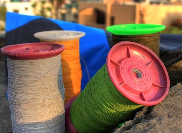 90 pieces of china wire recovered from a person selling china wire