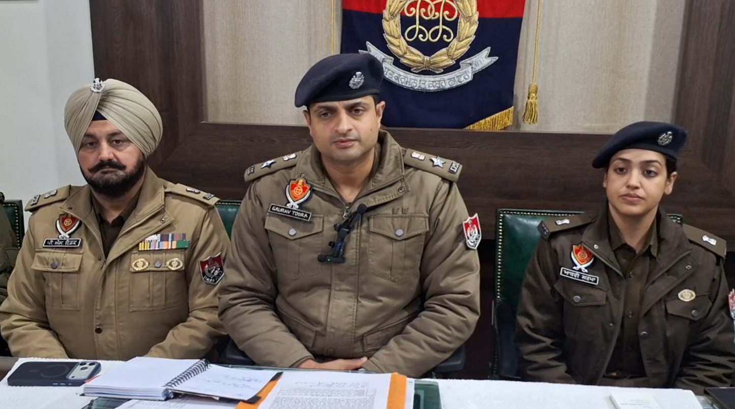 ਸੁਧੀਰ ਸਵੀਟਸ ਗੋਲੀਕਾਂਡ ਮਾਮਲੇ 'ਚ ਪੁਲਸ ਦੀ ਵੱਡੀ ਕਾਰਵਾਈ! 4 ਮੁਲਜ਼ਮ ਕੀਤੇ ਗ੍ਰਿਫਤਾਰ