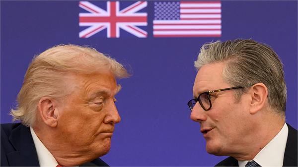 starmer called trump russian flagged oil tanker