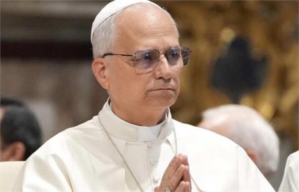 pope leo offers special prayers for the injured in the tragic train accident