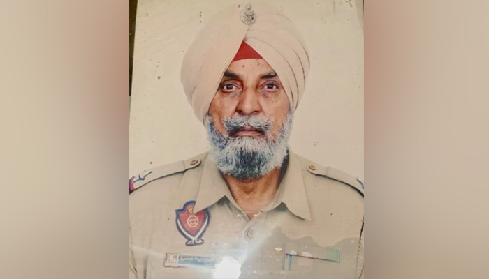 ਰਿਟਾਇਰਡ ਪੁਲਸ ਇੰਸਪੈਕਟਰ ਦੀ ਭੇਤਭਰੇ ਹਾਲਾਤ ’ਚ ਗੋਲੀ ਲੱਗਣ ਨਾਲ ਮੌਤ