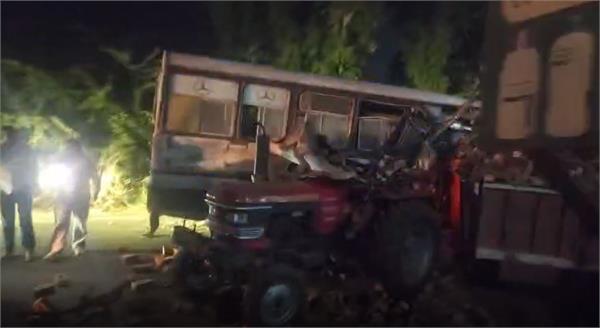 bus full of passengers hit by trolley loaded with bricks