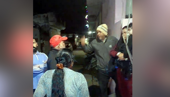 ਰਾਜ ਨਗਰ ਮੁਹੱਲੇ ’ਚ ਦੋ ਪਰਿਵਾਰਾਂ ਵਿਚਾਲੇ ਝਗੜਾ, ਇਲਾਕੇ ’ਚ ਹੰਗਾਮਾ