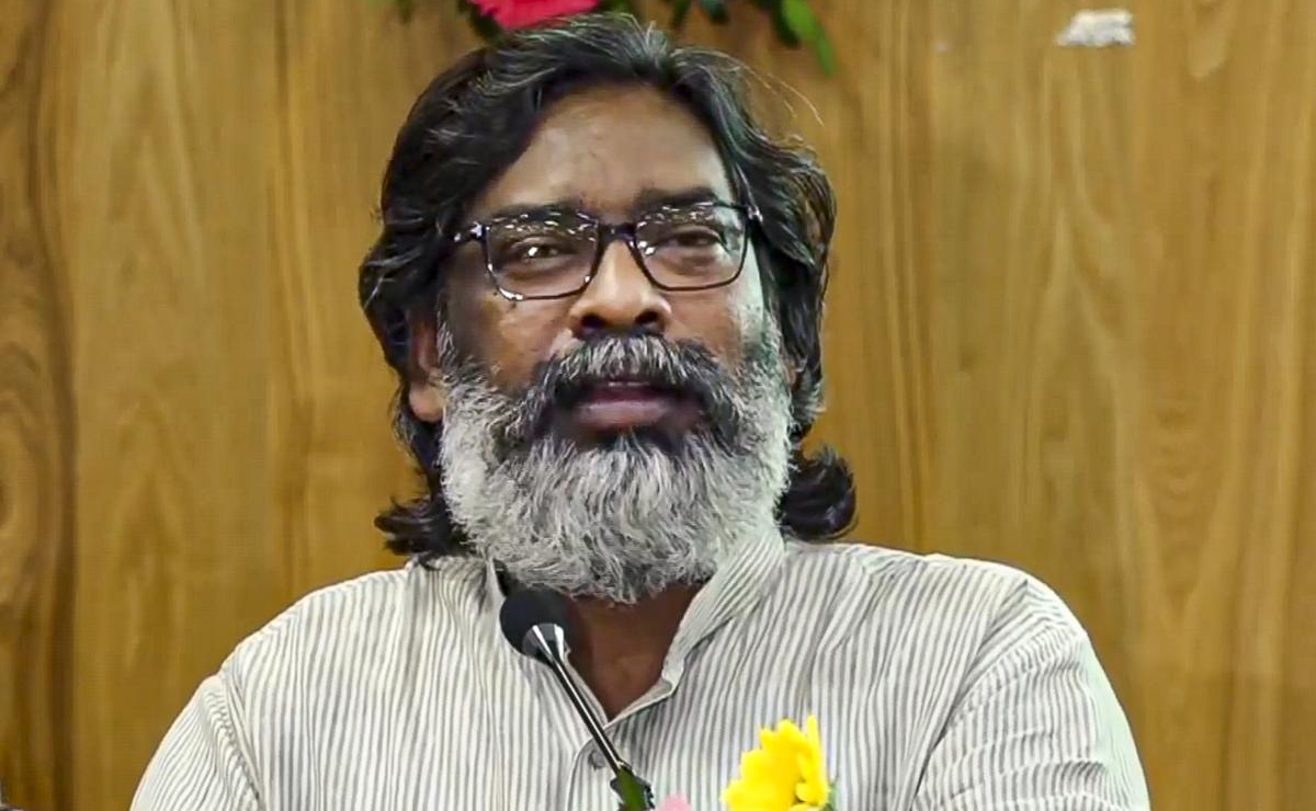 ਝਾਰਖੰਡ ’ਚ ਕੀ ਪੱਕ ਰਿਹਾ ਹੈ!