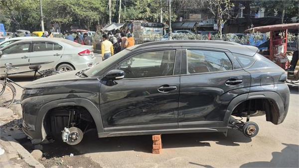 all four wheels stolen