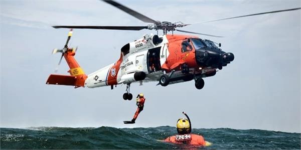 ship crew missing in ocean near vancouver island