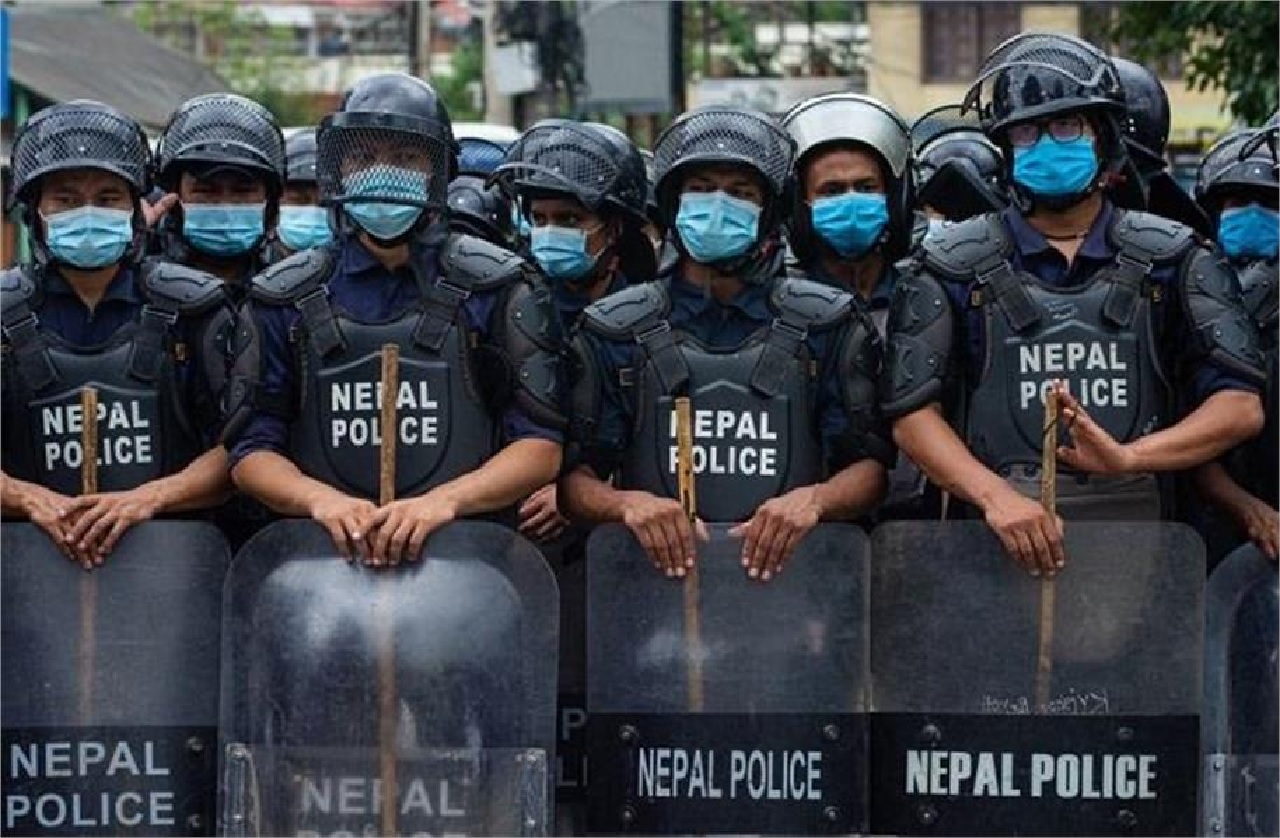 ਨੇਪਾਲ 'ਚ ਤਣਾਅਪੂਰਨ ਸਥਿਤੀ ਤੋਂ ਬਾਅਦ ਲੱਗਾ ਕਰਫਿਊ, 6 ਜਨਵਰੀ ਸਵੇਰੇ 8 ਵਜੇ ਤੱਕ ਰਹੇਗਾ ਲਾਗੂ