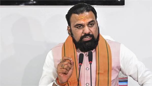 those who play obscene songs will now face direct fir