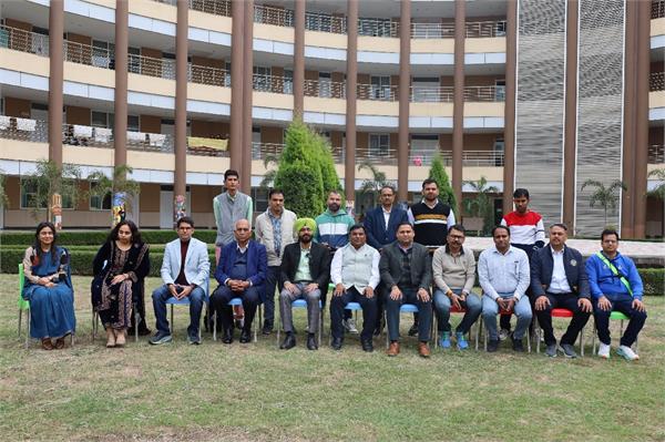 press tour of rajasthan journalists   delegation organized by pib jaipur