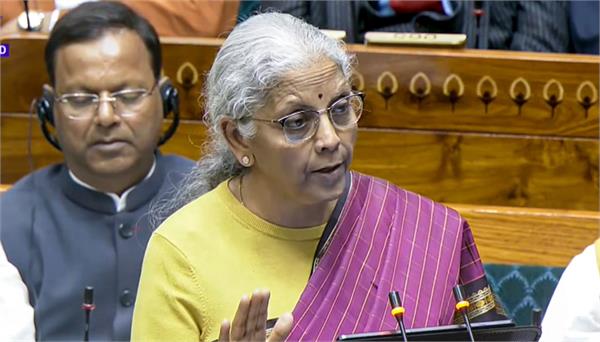 bangladesh under pressure in budget  india cuts aid by half