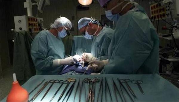 surgical instrument found in woman  s stomach 5 years after surgery