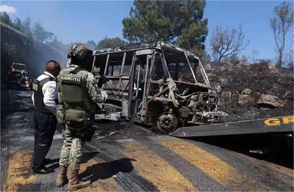 mexico engulfed in violence after el mencho s death