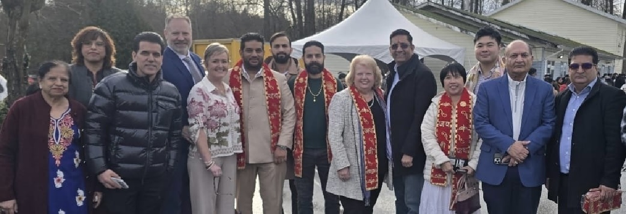 ਸ਼ਿਵਰਾਤਰੀ ਮੌਕੇ ਲਕਸ਼ਮੀ ਨਾਰਾਇਣ ਮੰਦਰ ''ਚ ਲੱਗੀਆਂ ਰੌਣਕਾਂ, ਹਜ਼ਾਰਾਂ ਦੀ ਗਿਣਤੀ ''ਚ ਸ਼ਰਧਾਲੂ ਹੋਏ ਨਤਮਸਤਕ