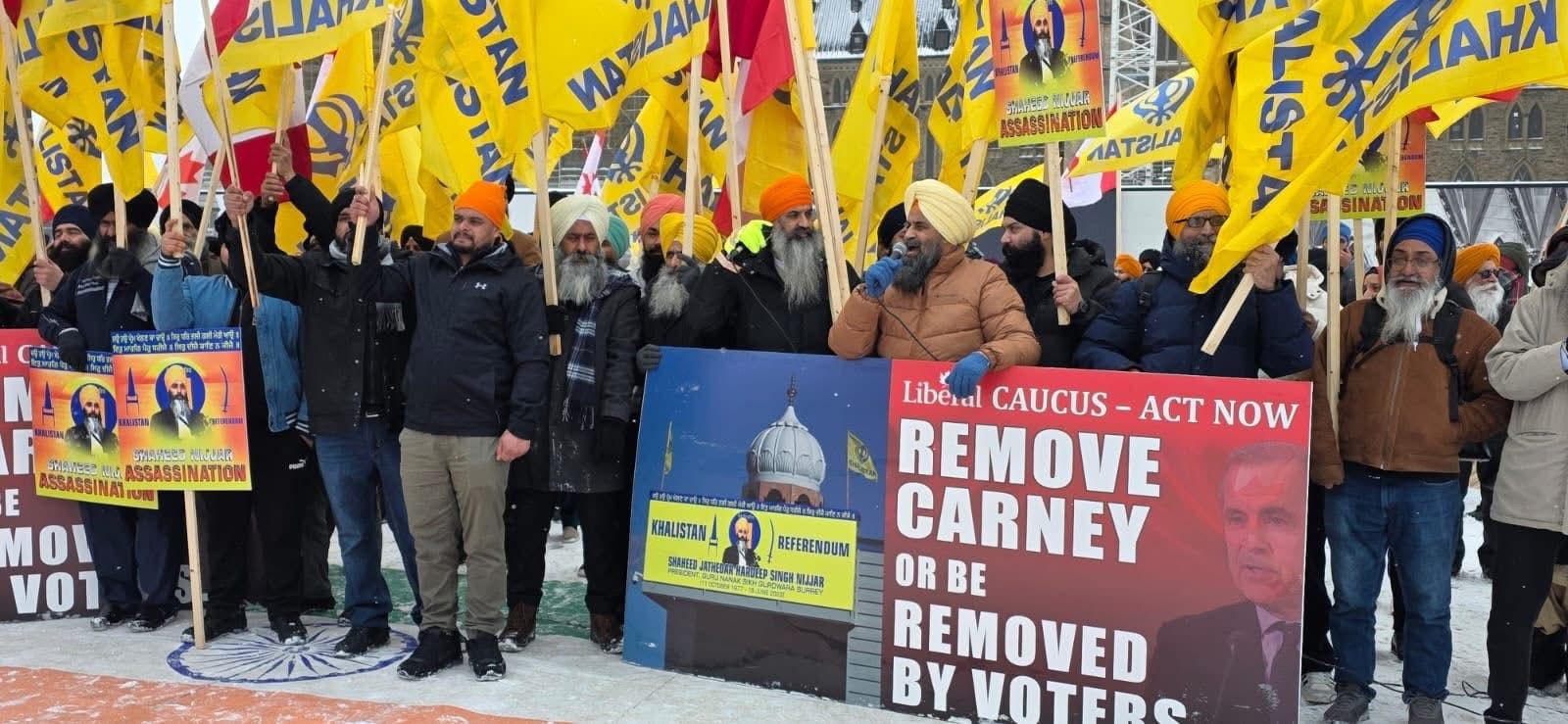 ਭਾਰਤ ਦੌਰੇ ਤੋਂ ਪਹਿਲਾਂ ਓਟਾਵਾ ''ਚ PM ਕਾਰਨੀ ਖ਼ਿਲਾਫ਼ ਨਾਅਰੇਬਾਜ਼ੀ