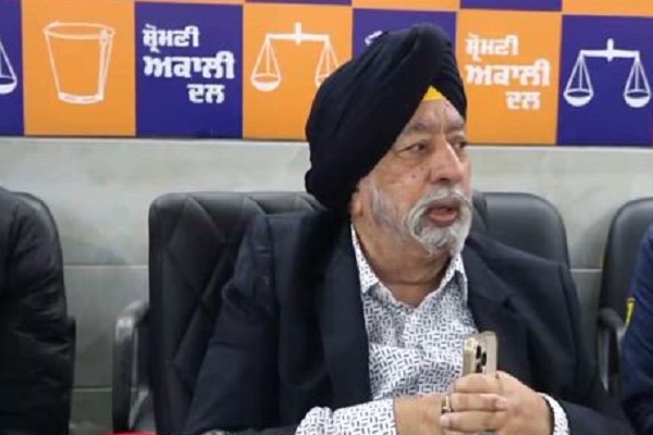 ਦਿੱਲੀ ਸਿੱਖ ਗੁਰਦੁਆਰਾ ਪ੍ਰਬੰਧਕ ਕਮੇਟੀ ਦਾ ਕਾਰਜਕਾਲ ਵਧਾਉਣ ’ਤੇ ਸਰਨਾ ਗੁੱਸੇ ''ਚ